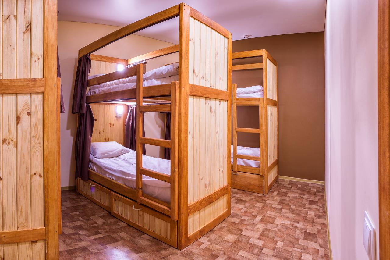 Hostel Tarnopil テルノーピリ エクステリア 写真