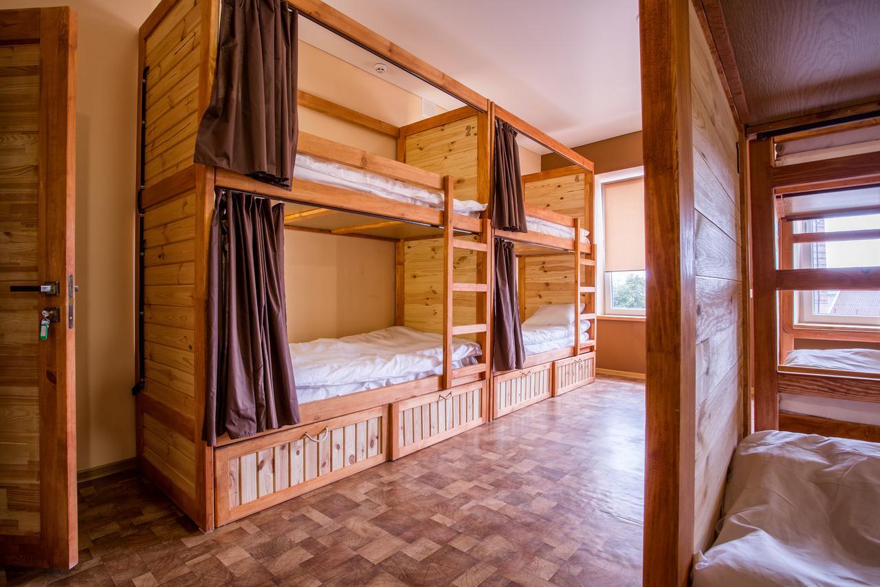 Hostel Tarnopil テルノーピリ エクステリア 写真