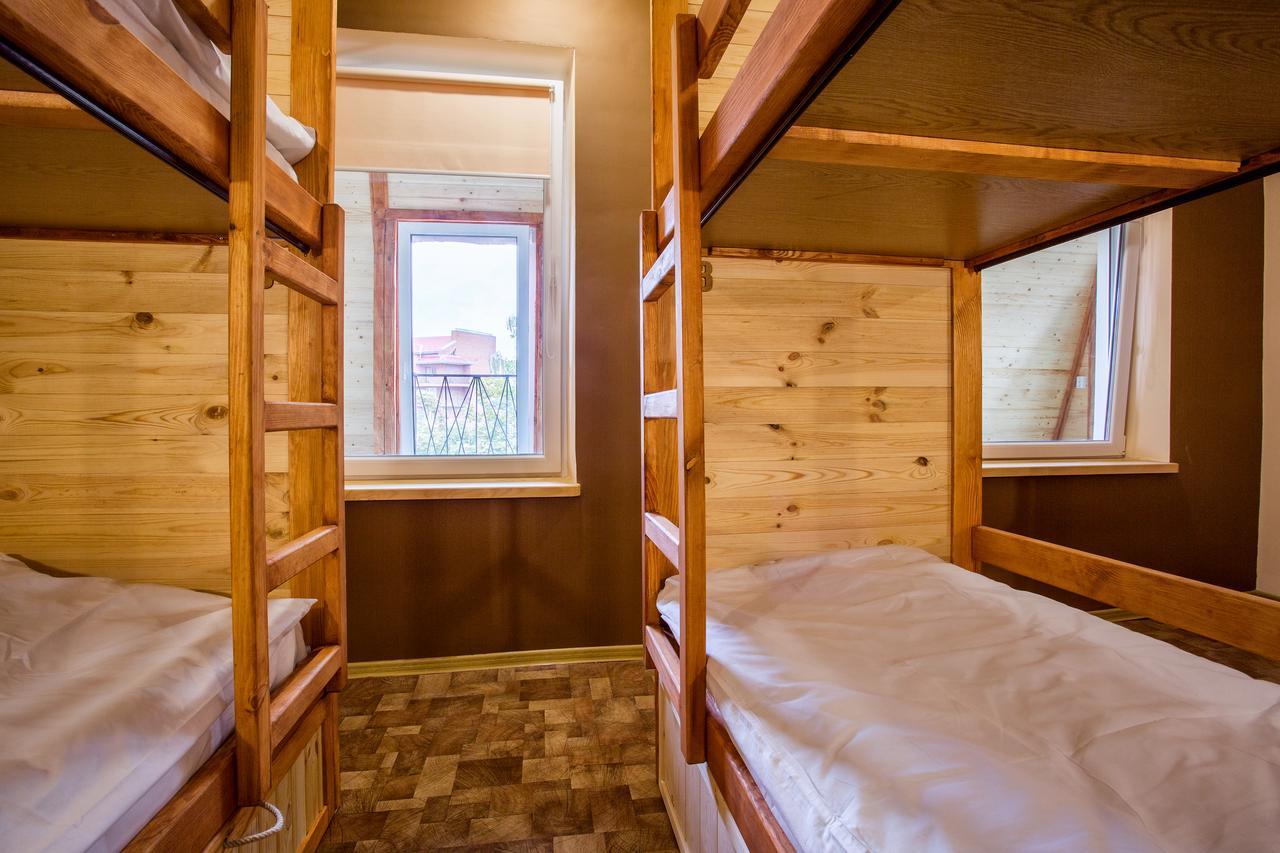 Hostel Tarnopil テルノーピリ エクステリア 写真